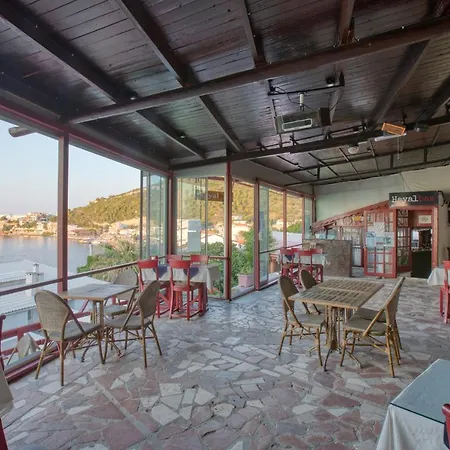 فندق مبيت وإفطار Hayalbaz 3*