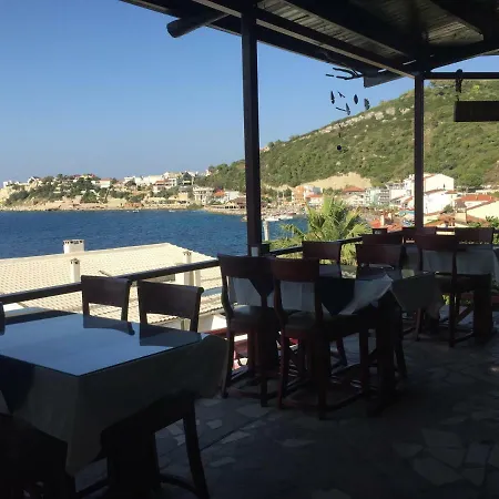 Bed & Breakfast Hayalbaz 3*