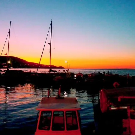 Hayalbaz İzmir