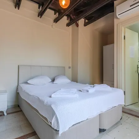 Hayalbaz Frühstückspension Izmir